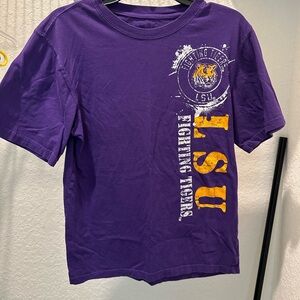 LSU Teen/Juniors Purple LSU T-Shirt
Size XXL - 18 - looks more like Medium to me